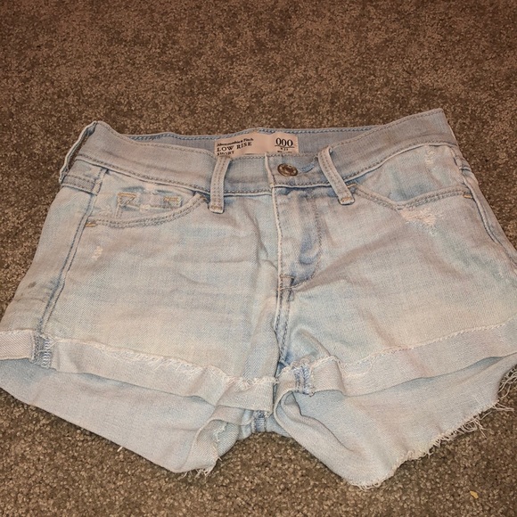 Jean shorts - Picture 1 of 2